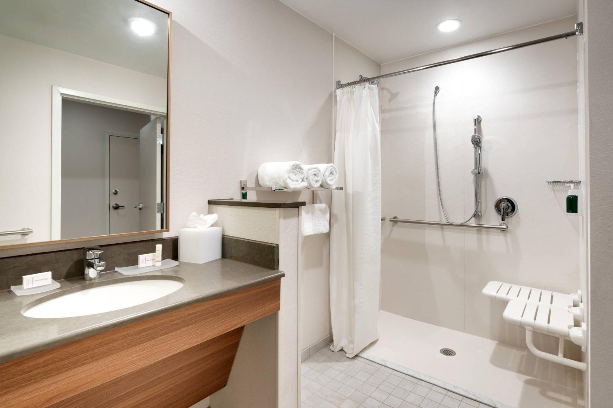 Fairfield & By Marriott Denver West/federal Center 3*